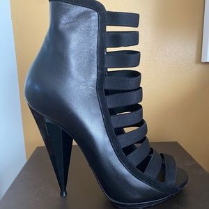 Gucci Heels